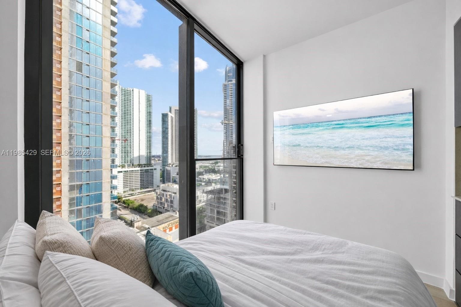 20 NE 11 ST # 2306B, Miami, FL 33132