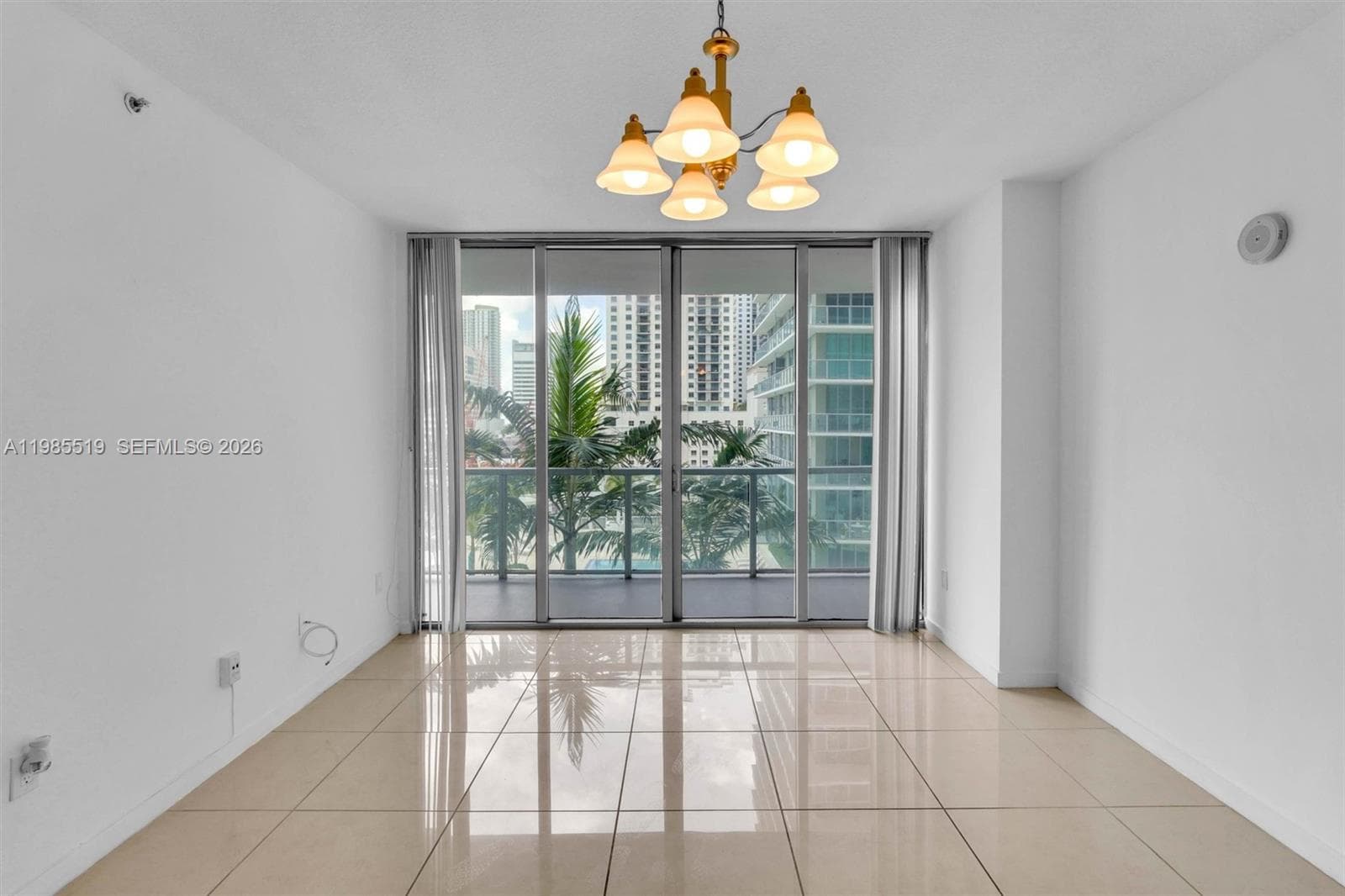 79 SW 12th St # 1210, Miami, FL 33130