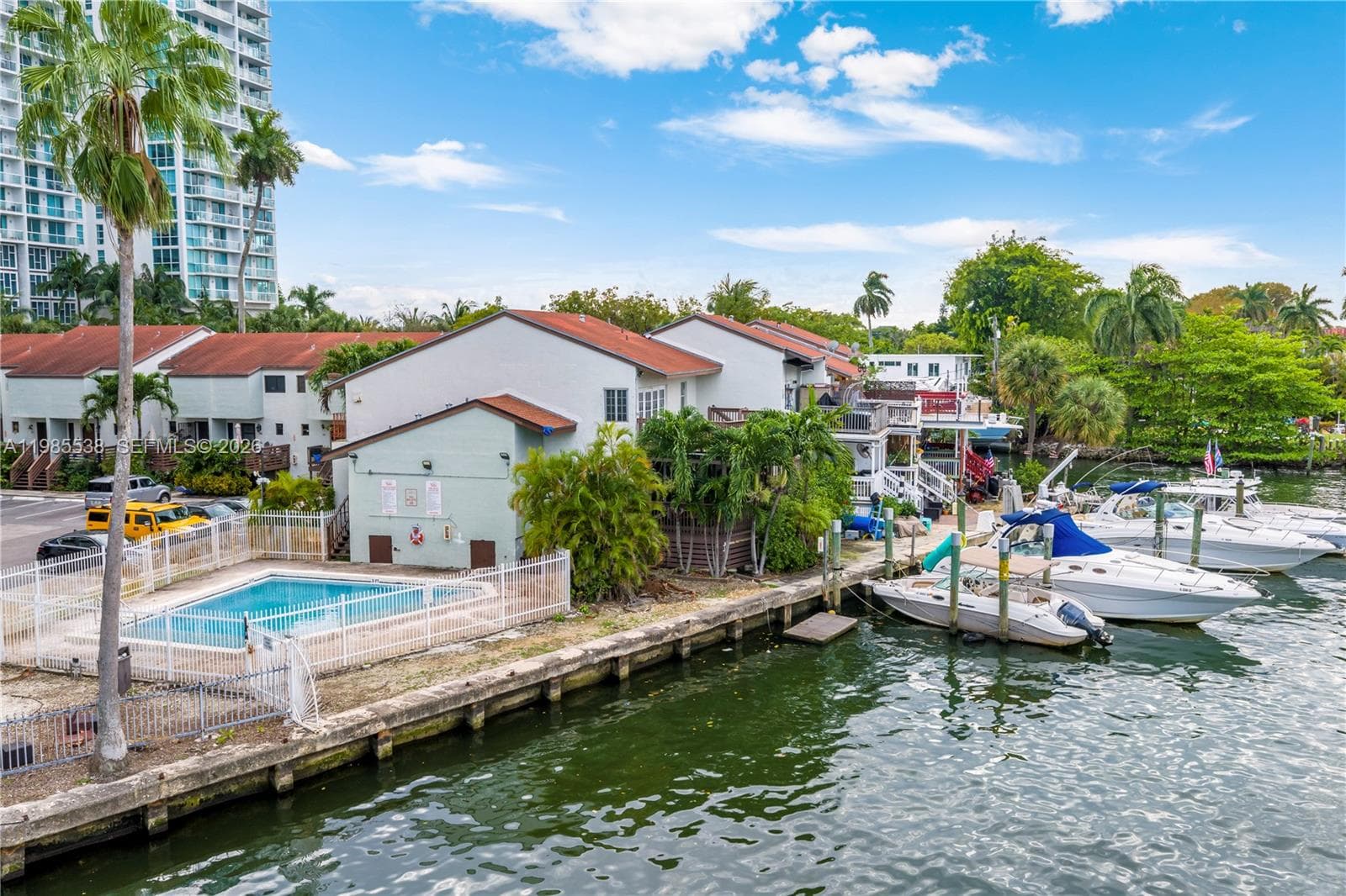 1901 NW S River Dr # 30C, Miami, FL 33125