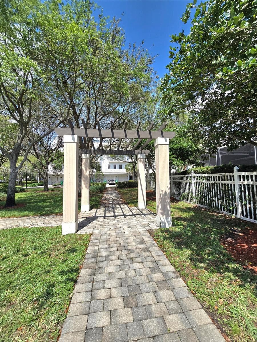 6841 N Lakeside Cir N # 109-1, Davie, FL 33314 — zdjęcie 4
