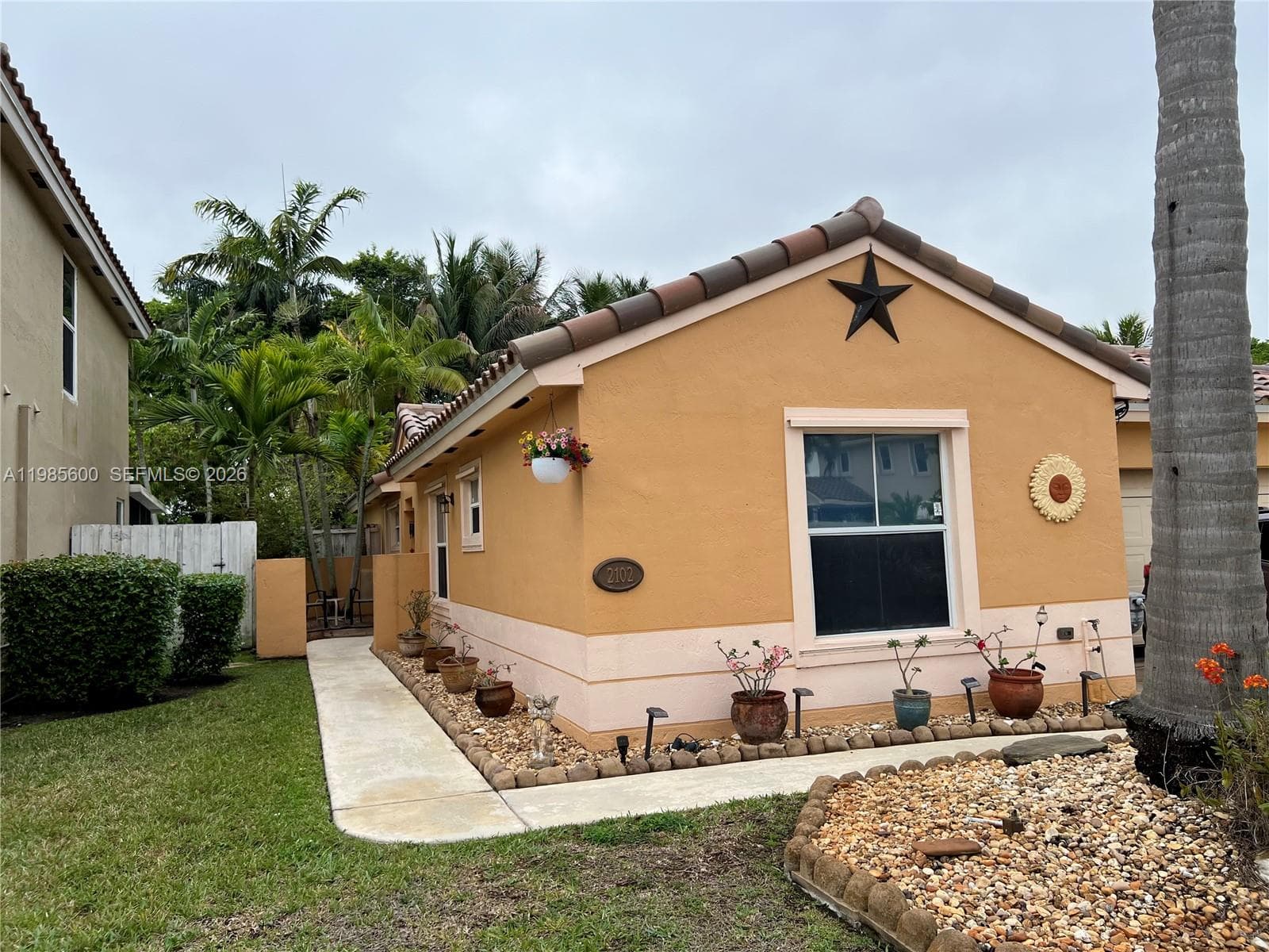 2102 NW 193rd Ave, Pembroke Pines, FL 33029 — zdjęcie 2