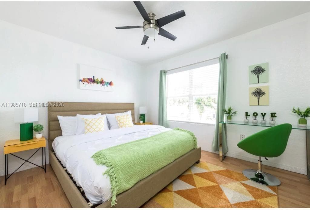 7326 Collins Ave # 208, Miami Beach, FL 33141