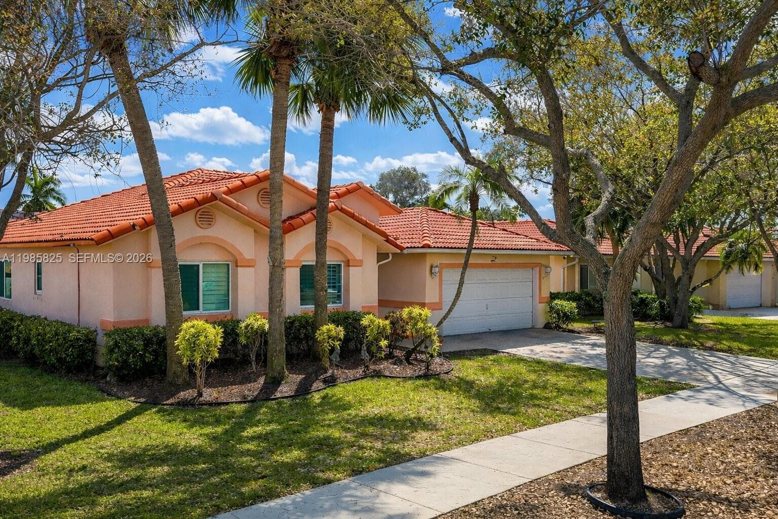 16898 Crestview Ln, Weston, FL 33326 — zdjęcie 2