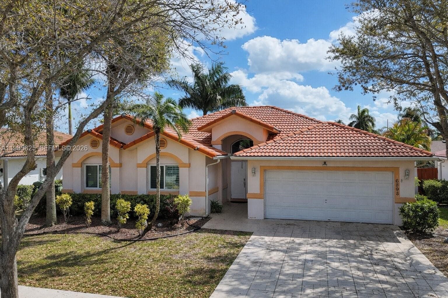 16898 Crestview Ln, Weston, FL 33326 — zdjęcie 3