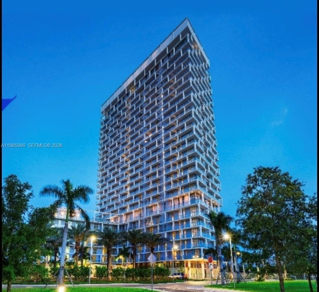 2000 Metropica Way # 2507, Sunrise, FL 33323