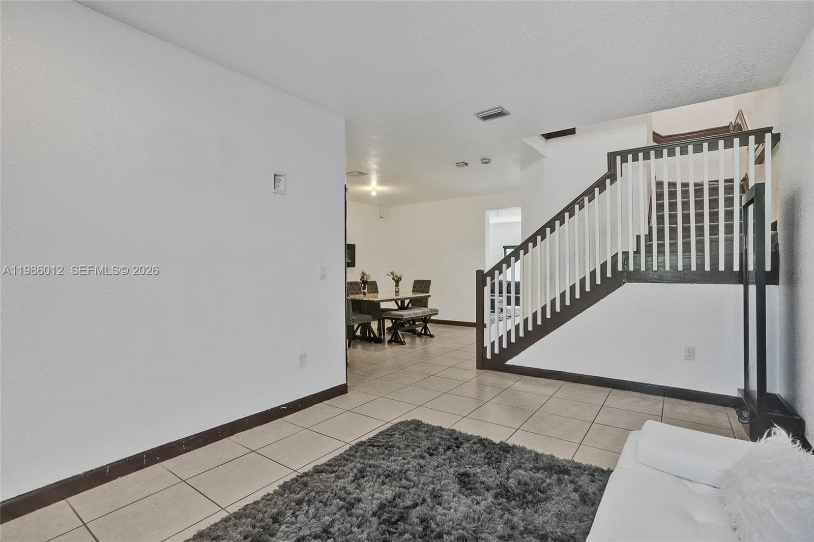 408 NE 212th Ter, Miami, FL 33179 — zdjęcie 3