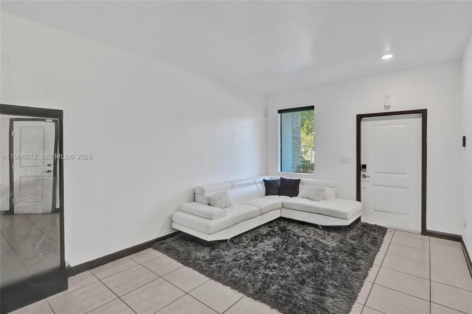 408 NE 212th Ter, Miami, FL 33179 — zdjęcie 5