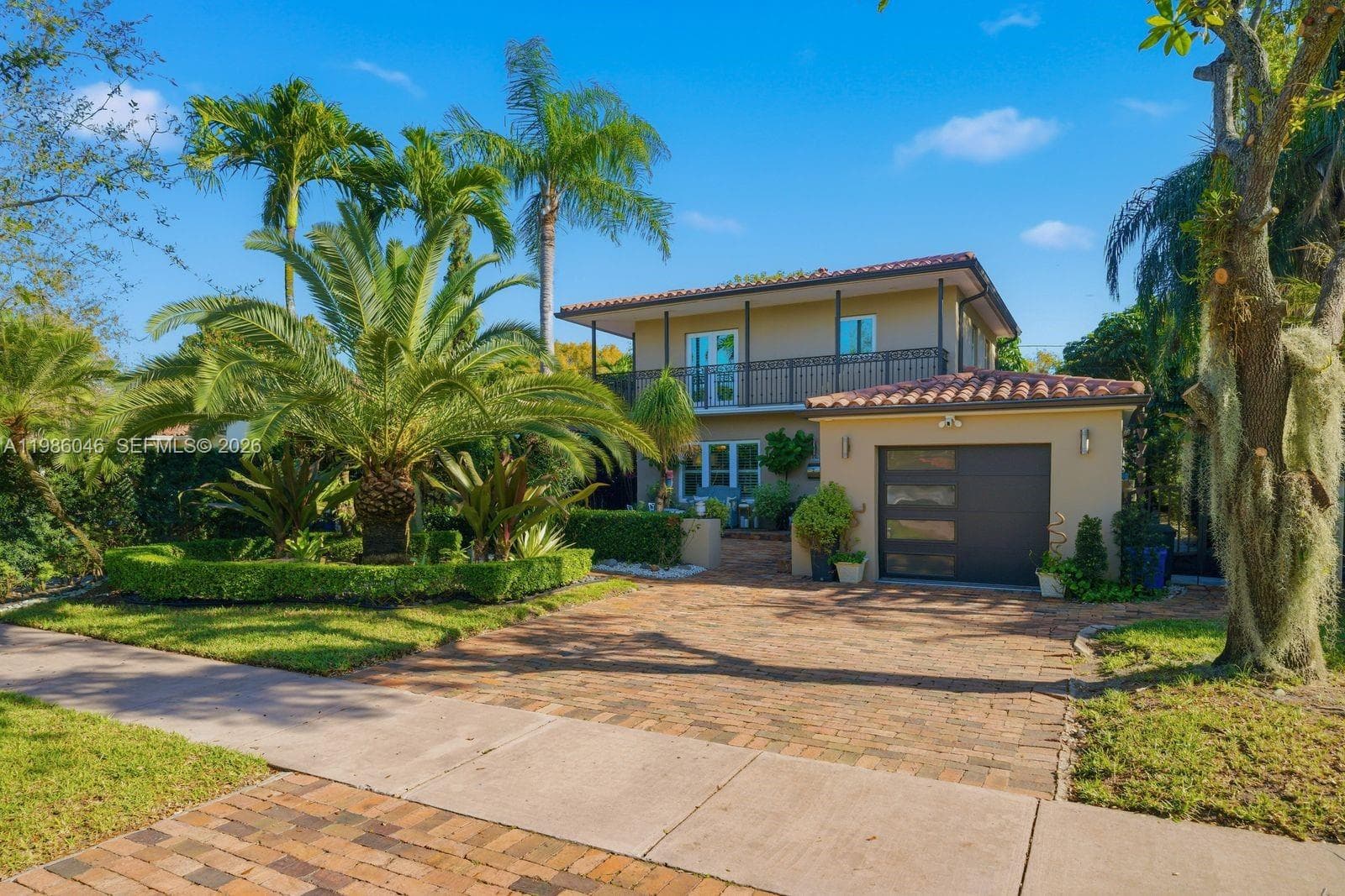 430 Candia Ave, Coral Gables, FL 33134 — zdjęcie 2
