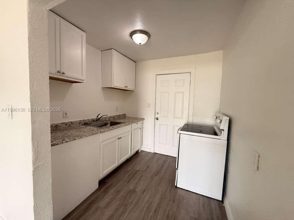 3608 Sammy Watkins # 2, Fort Myers, FL 33901 — zdjęcie 2