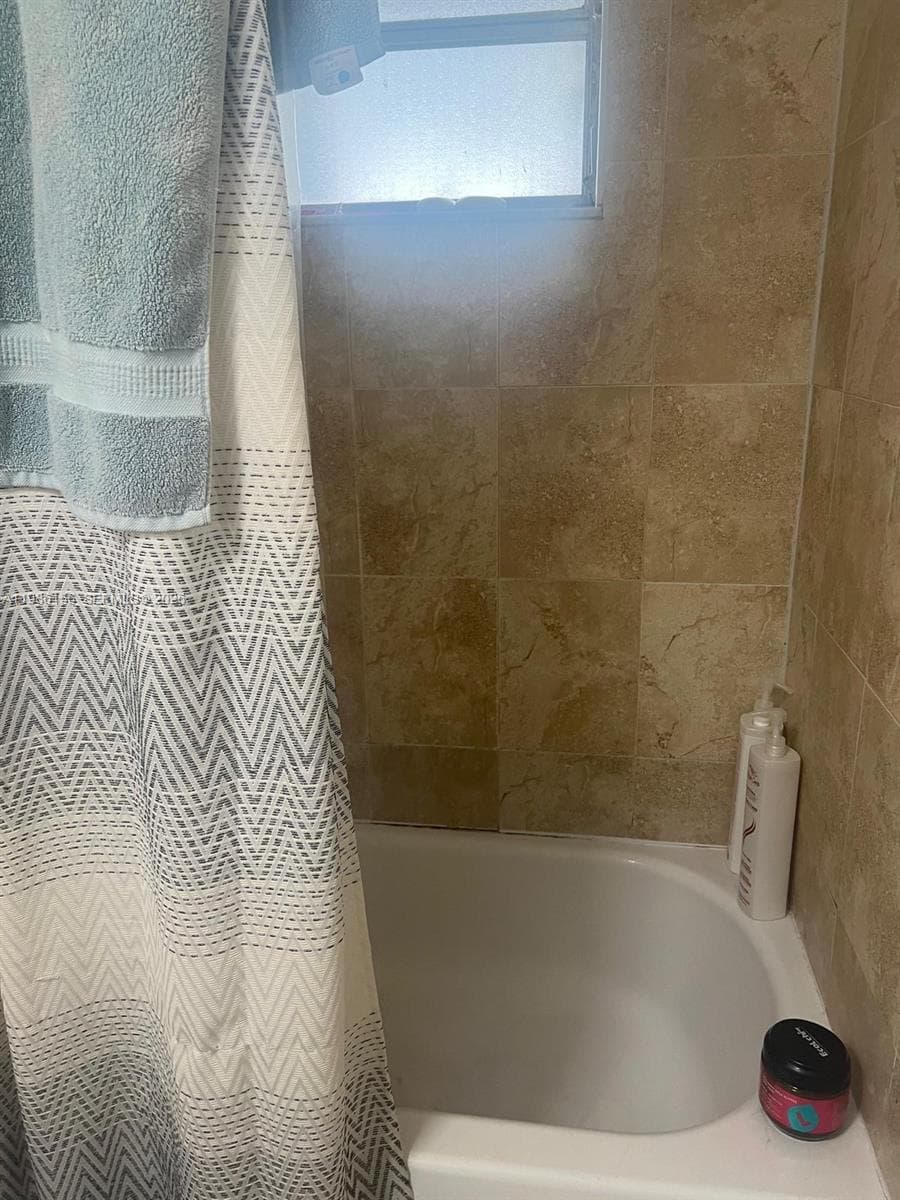 3901 SW 112th Ave # 34, Miami, FL 33165 — zdjęcie 2