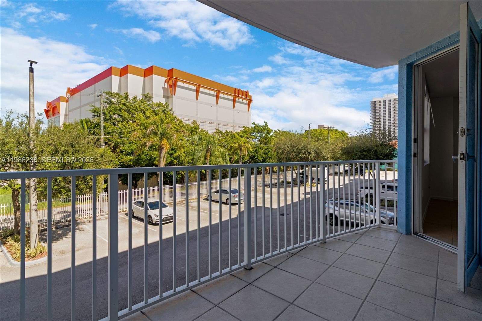 1555 N Treasure Dr # 205, North Bay Village, FL 33141 — zdjęcie 5