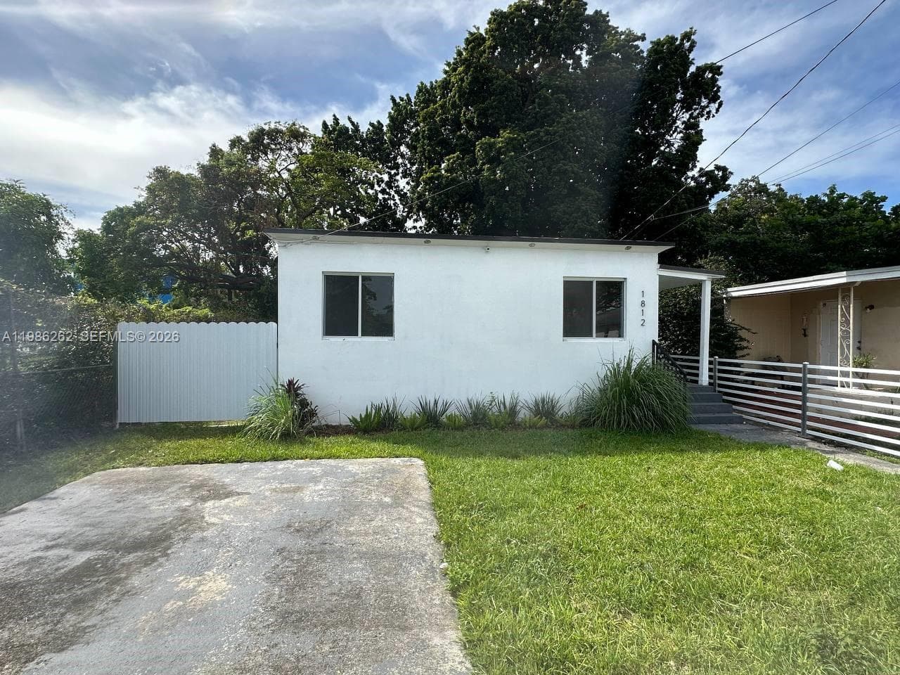 1812 NW 64th St, Miami, FL 33147 — zdjęcie 4