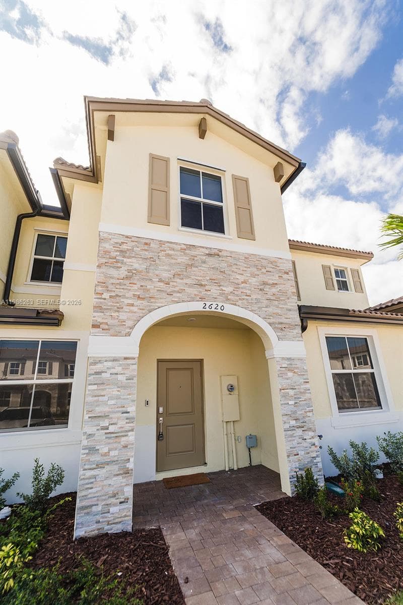 2620 SE 28th Dr, Homestead, FL 33035 — zdjęcie 3