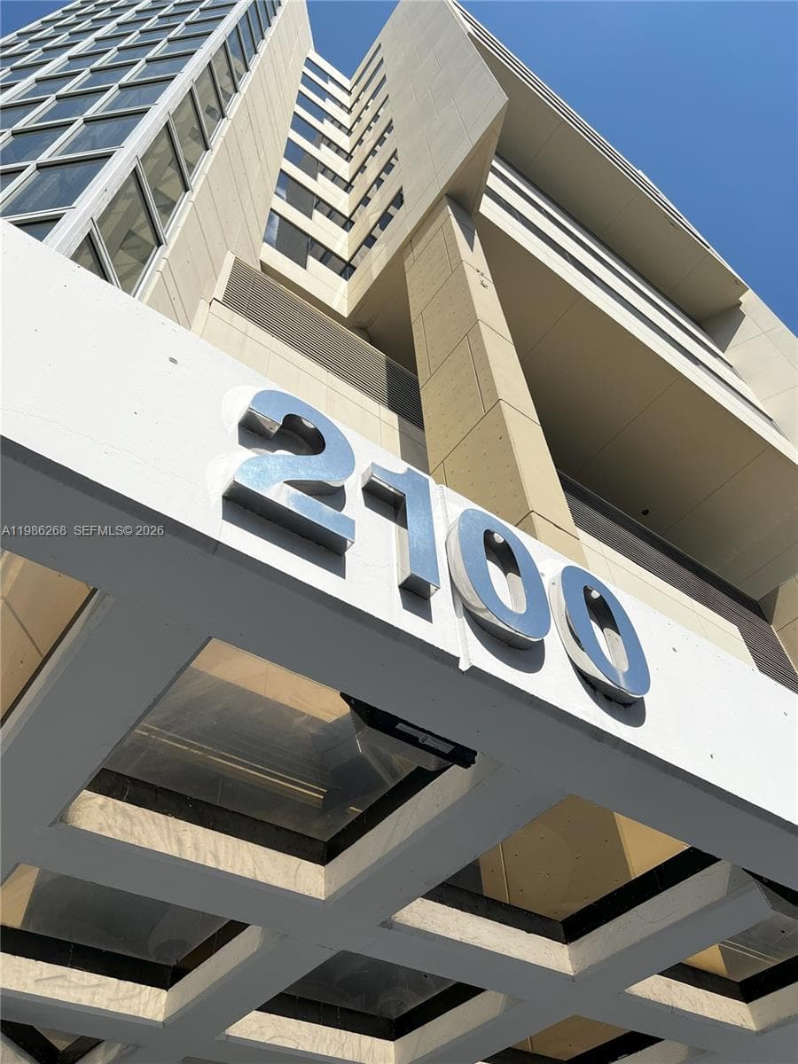 2100 Ponce De Leon Blvd # Mezzanine, Coral Gables, FL 33134