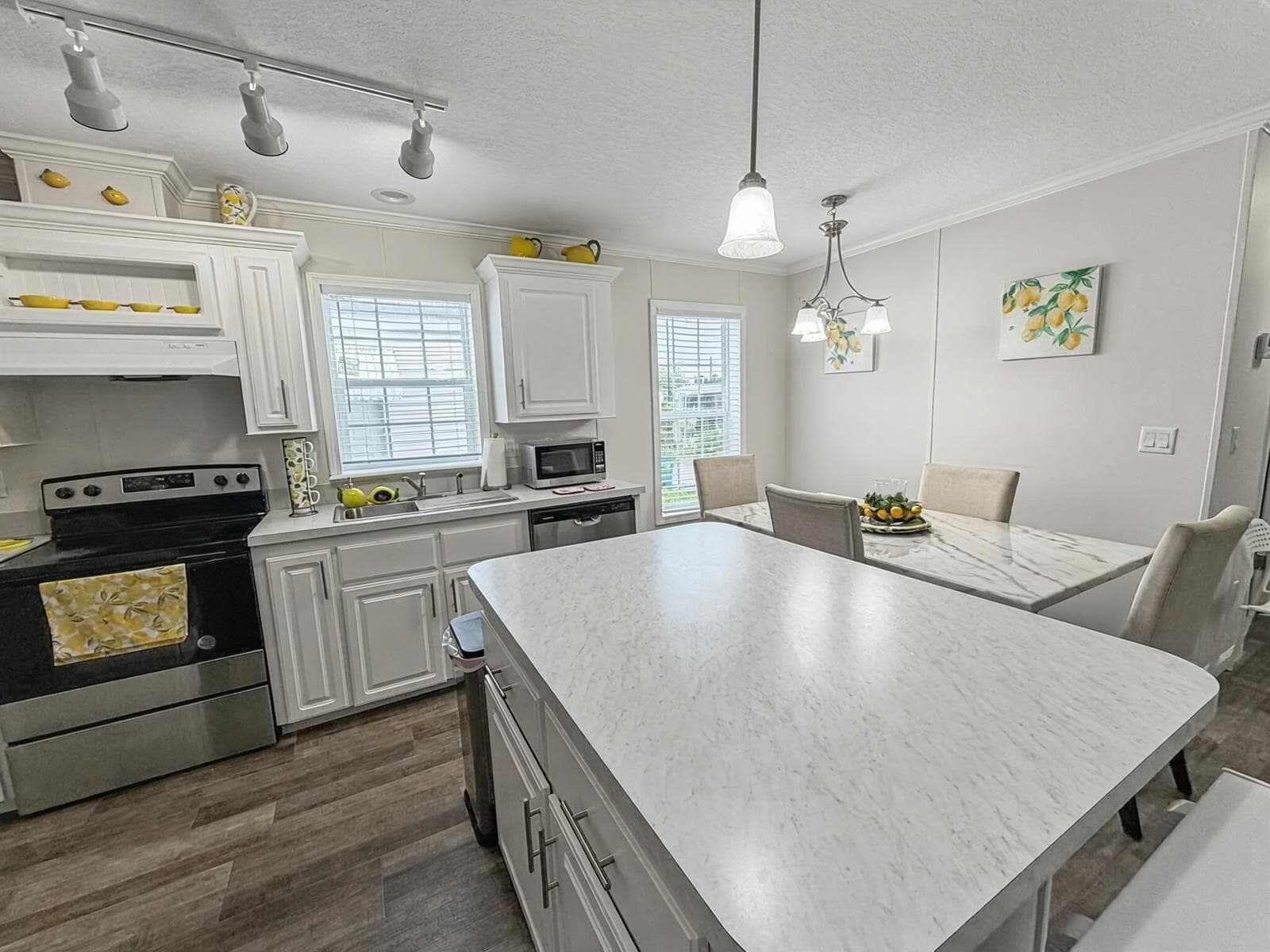 8516 SW 17th Court, Davie, FL 33324 — zdjęcie 5