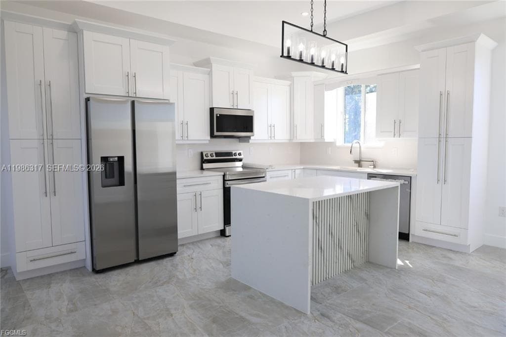 114 PRESTON ST, Lehigh Acres, FL 33974 — zdjęcie 4