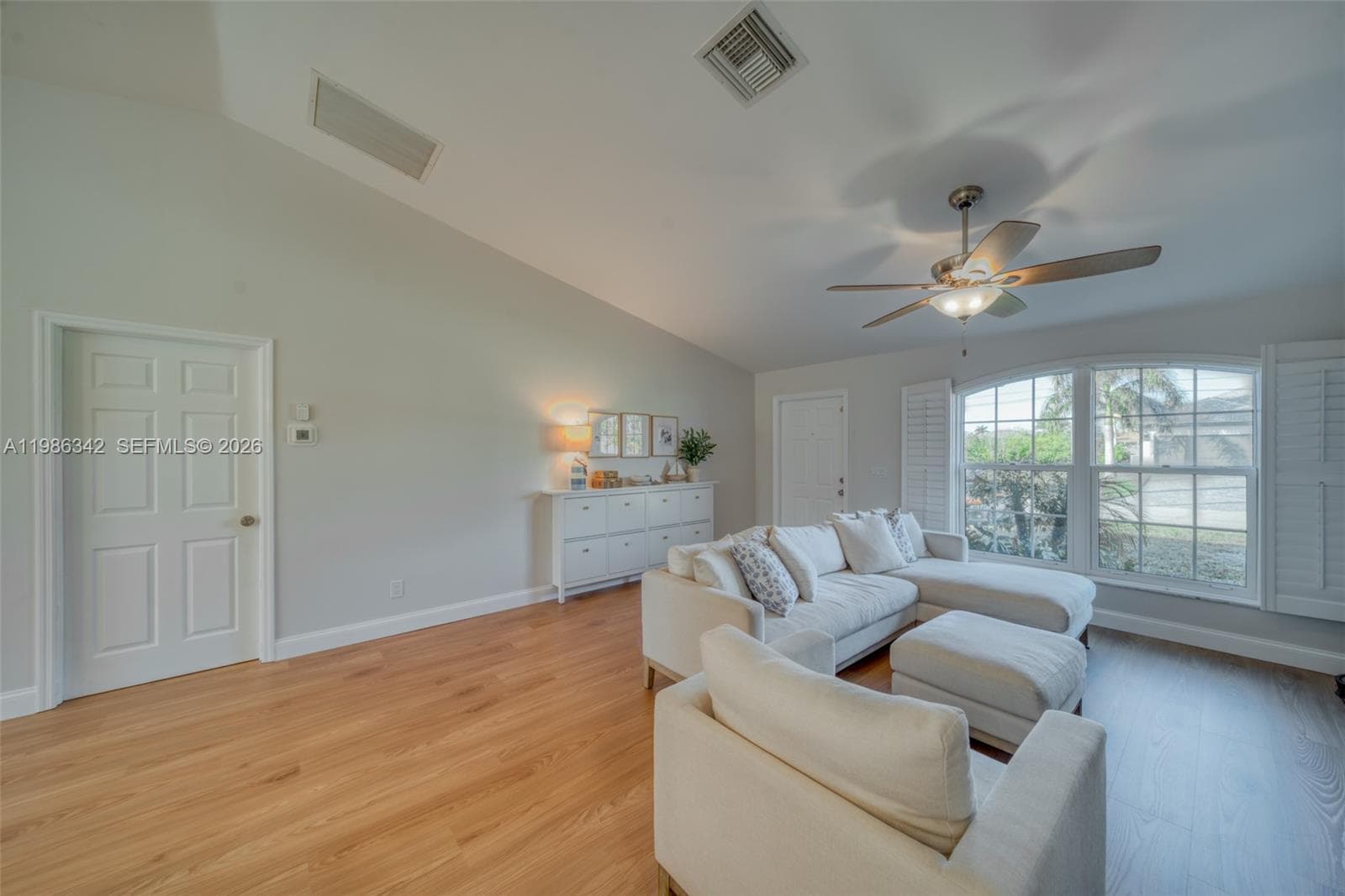 2847 SW 26th Pl, Cape Coral, FL 33914 — zdjęcie 3