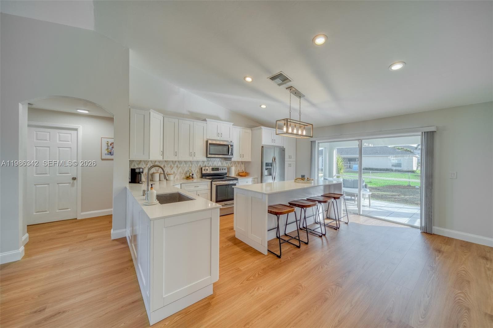 2847 SW 26th Pl, Cape Coral, FL 33914