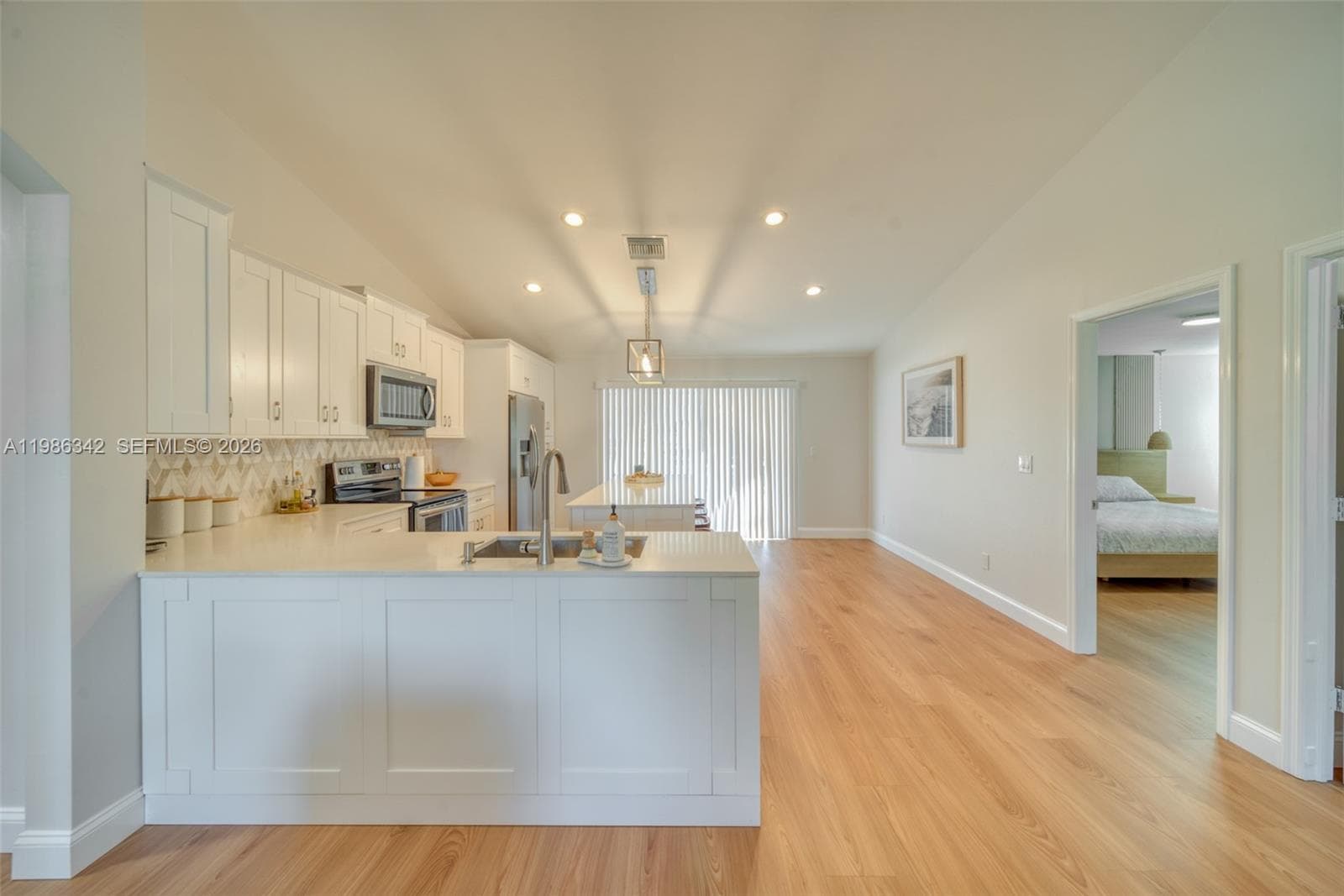 2847 SW 26th Pl, Cape Coral, FL 33914 — zdjęcie 4