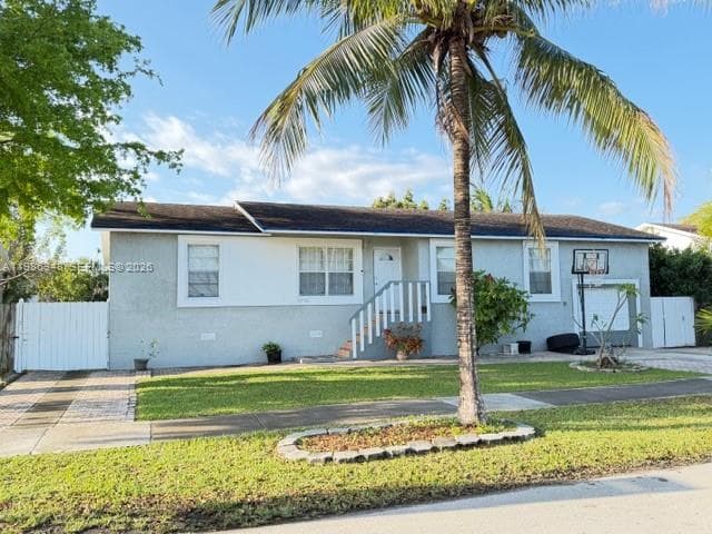 9770 SW 210th St, Cutler Bay, FL 33189 — zdjęcie 2