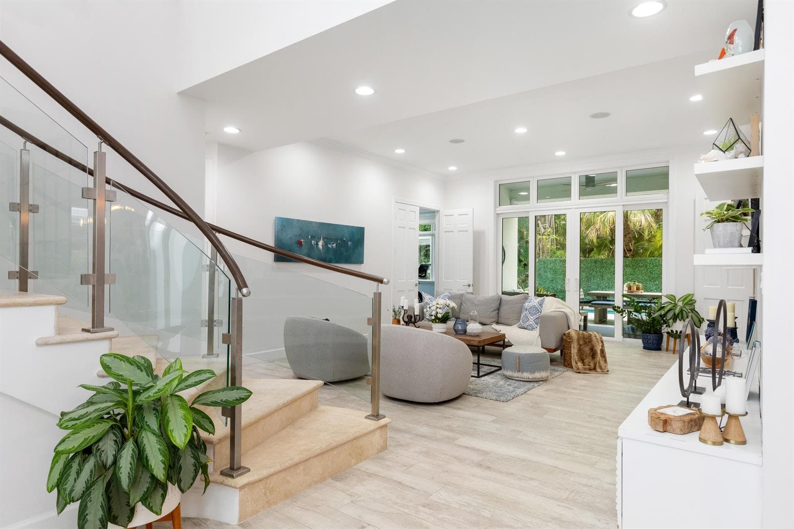 24 Grand Bay Estates Circle, Key Biscayne, FL 33149 — zdjęcie 2