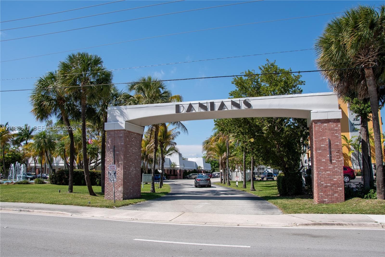 505 E Dania Beach Blvd # 4-2E, Dania Beach, FL 33004