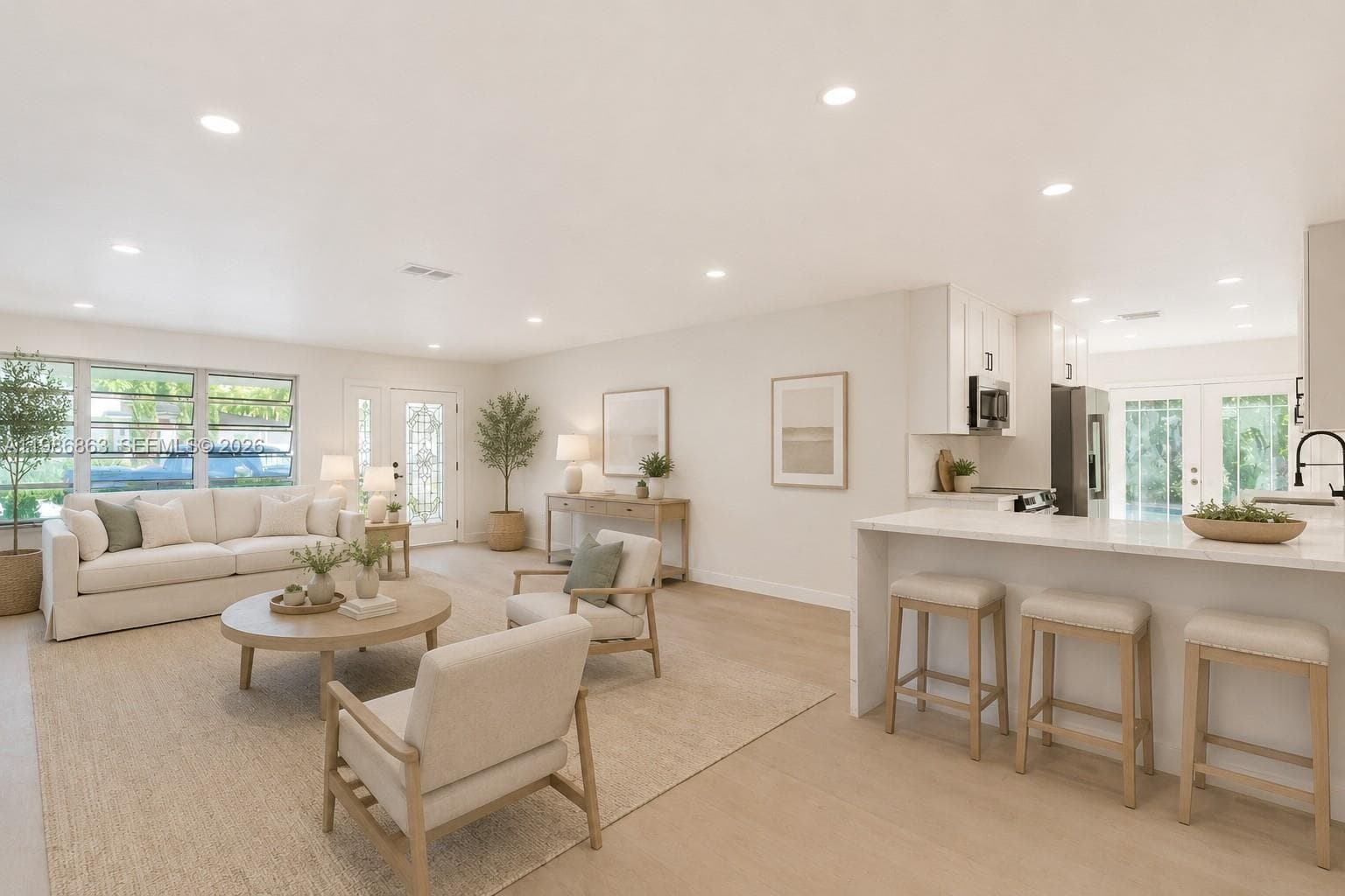 8850 NE 4th Ave, El Portal, FL 33138 — zdjęcie 2