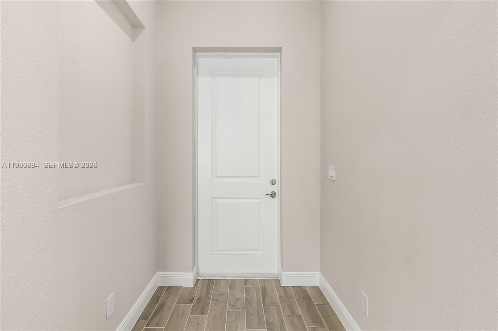 206 Jubilee Terr, La Belle, FL 33935 — zdjęcie 2