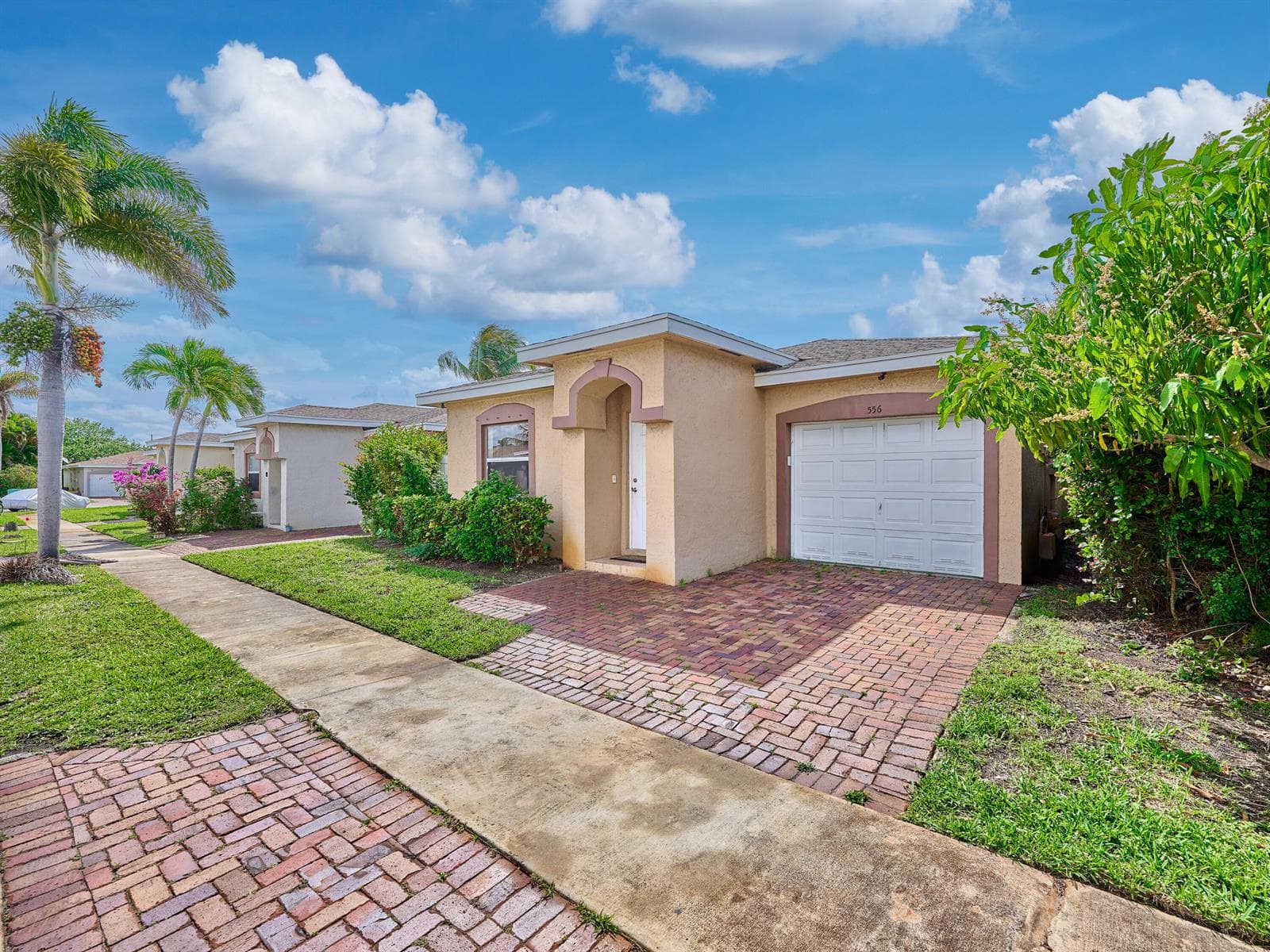556 E Ridge Cir Circle N, Boynton Beach, FL 33435 — zdjęcie 4