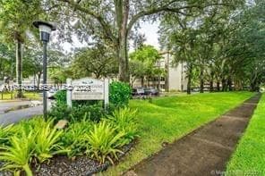 6700 Cypress Rd # 409, Plantation, FL 33317