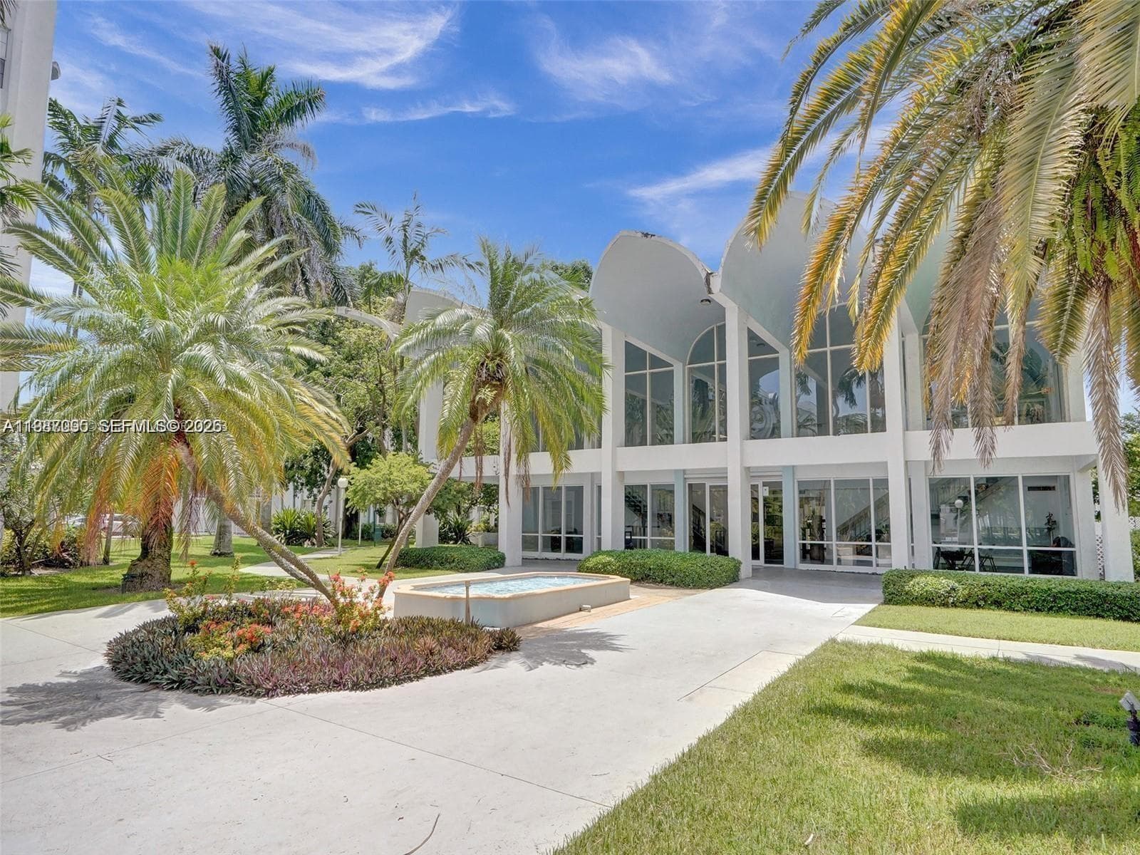 488 NW 165th St Rd # B-408, Miami, FL 33169 — zdjęcie 2