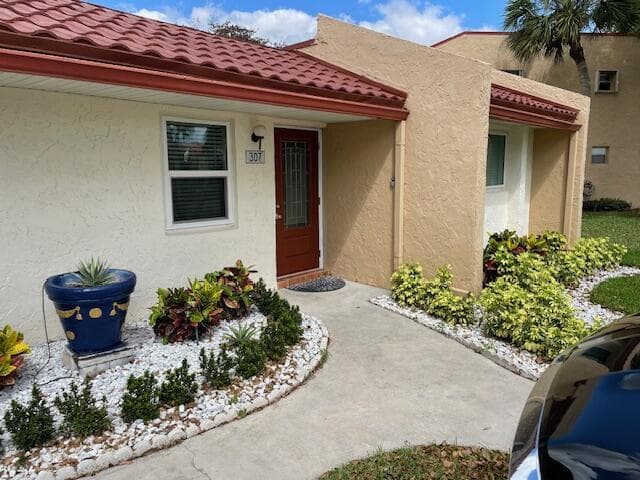 307 Lake Evelyn Drive, West Palm Beach, FL 33411 — zdjęcie 2