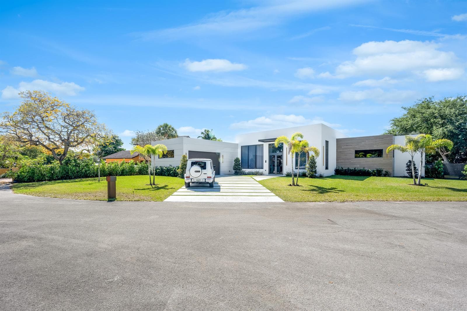 1000 SW 93rd Avenue, Plantation, FL 33324 — zdjęcie 2
