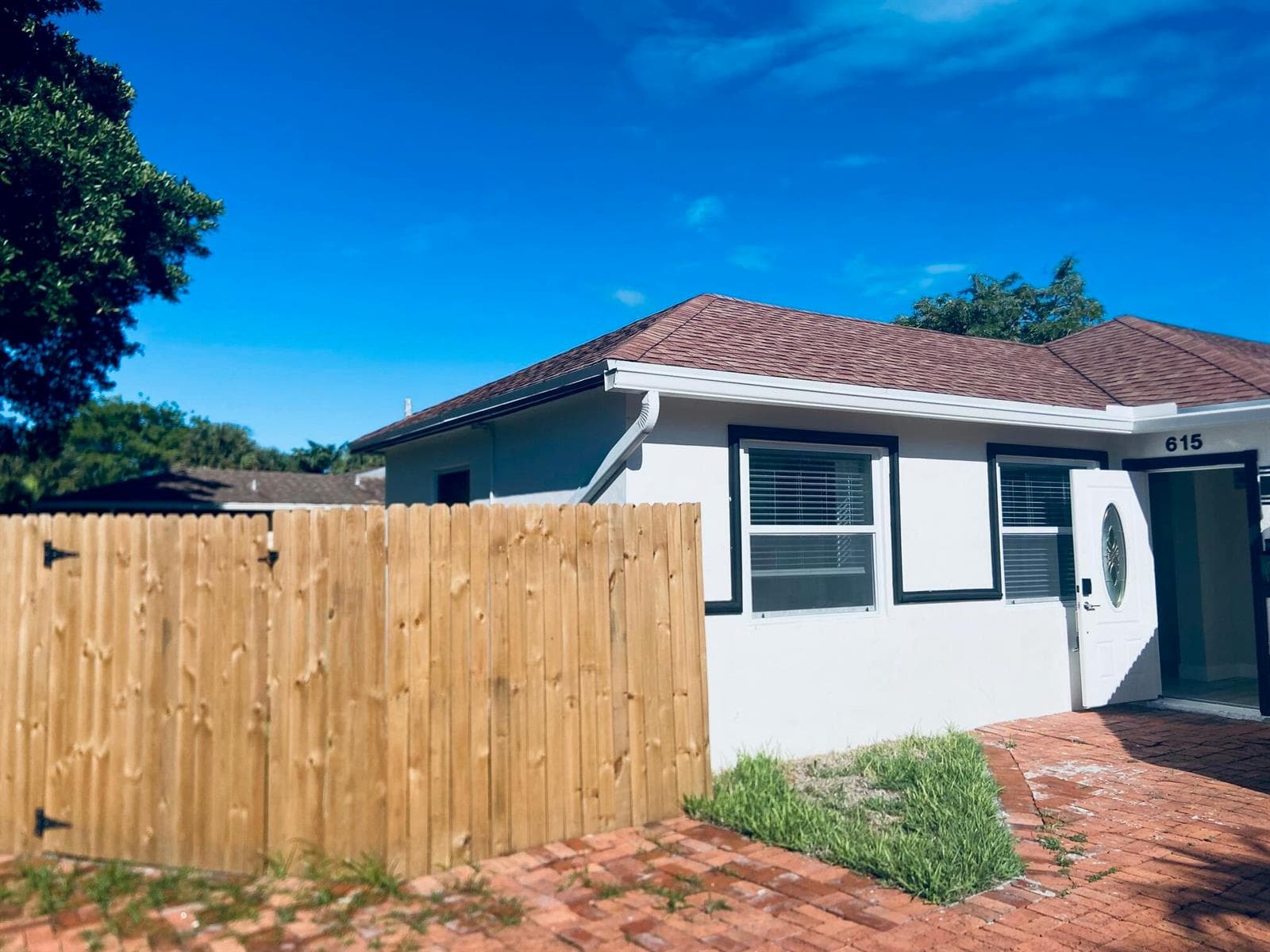 615 NE 2nd Avenue, Delray Beach, FL 33444 — zdjęcie 3