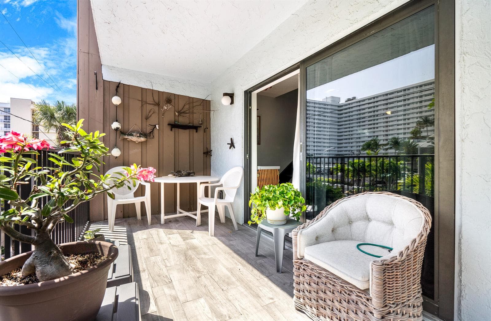 3250 NE 12th Street # 1, Pompano Beach, FL 33062 — zdjęcie 4