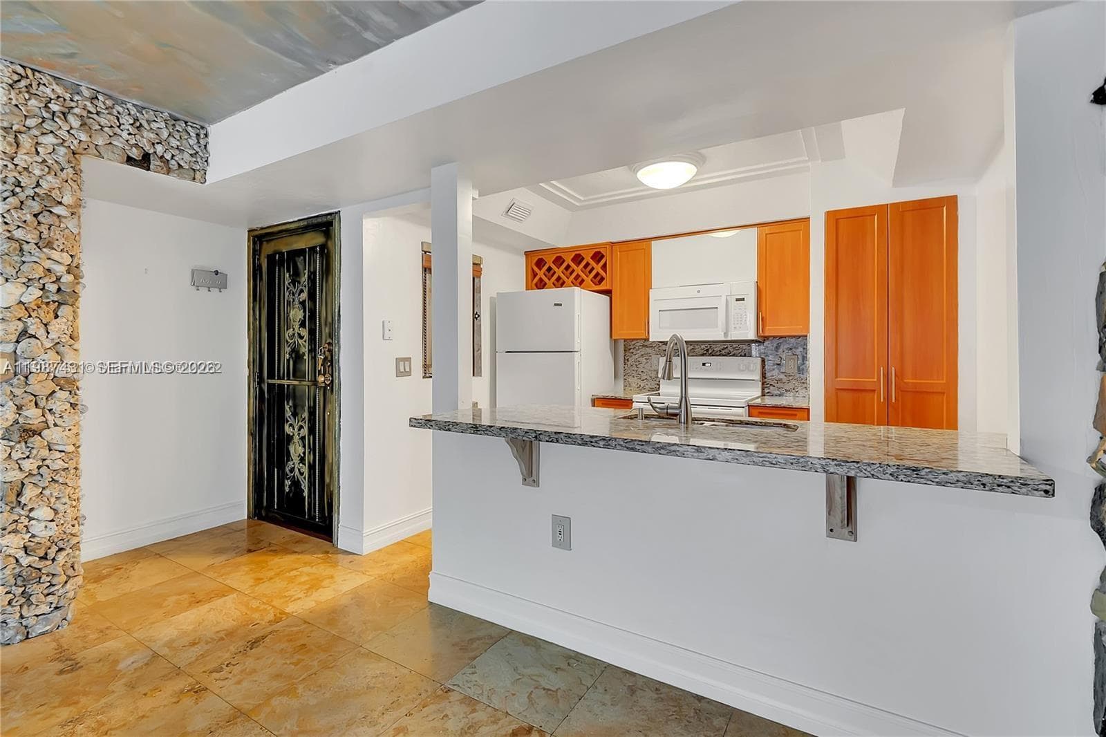 6580 W 27th Ct # 58-12, Hialeah, FL 33016 — zdjęcie 2