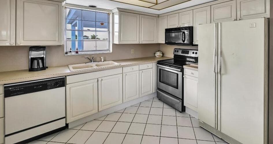 907 Marina Drive # 401, North Palm Beach, FL 33408 — zdjęcie 3
