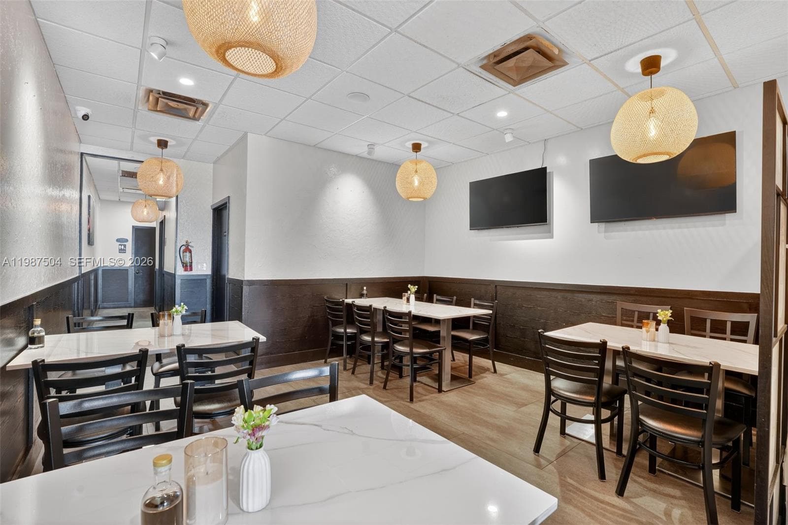 Restaurant For Sale in the heart of Kendall, Kendall FL 33186 — zdjęcie 2