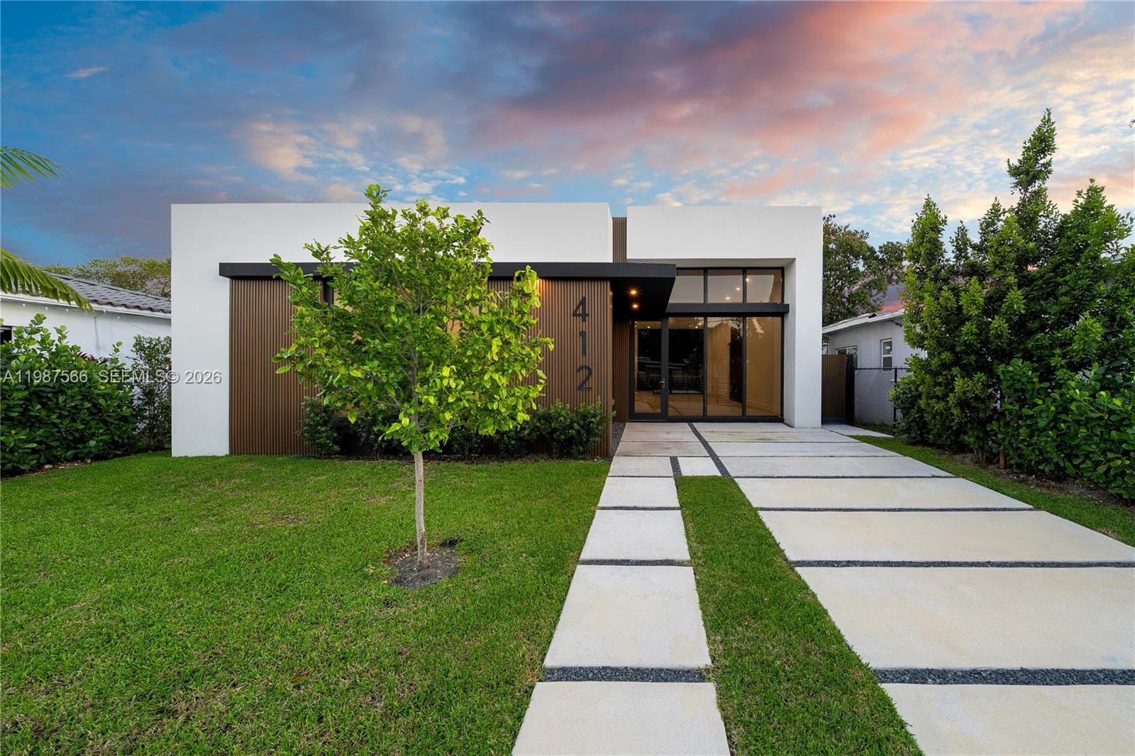 412 NW 47th St, Miami, FL 33127 — zdjęcie 5