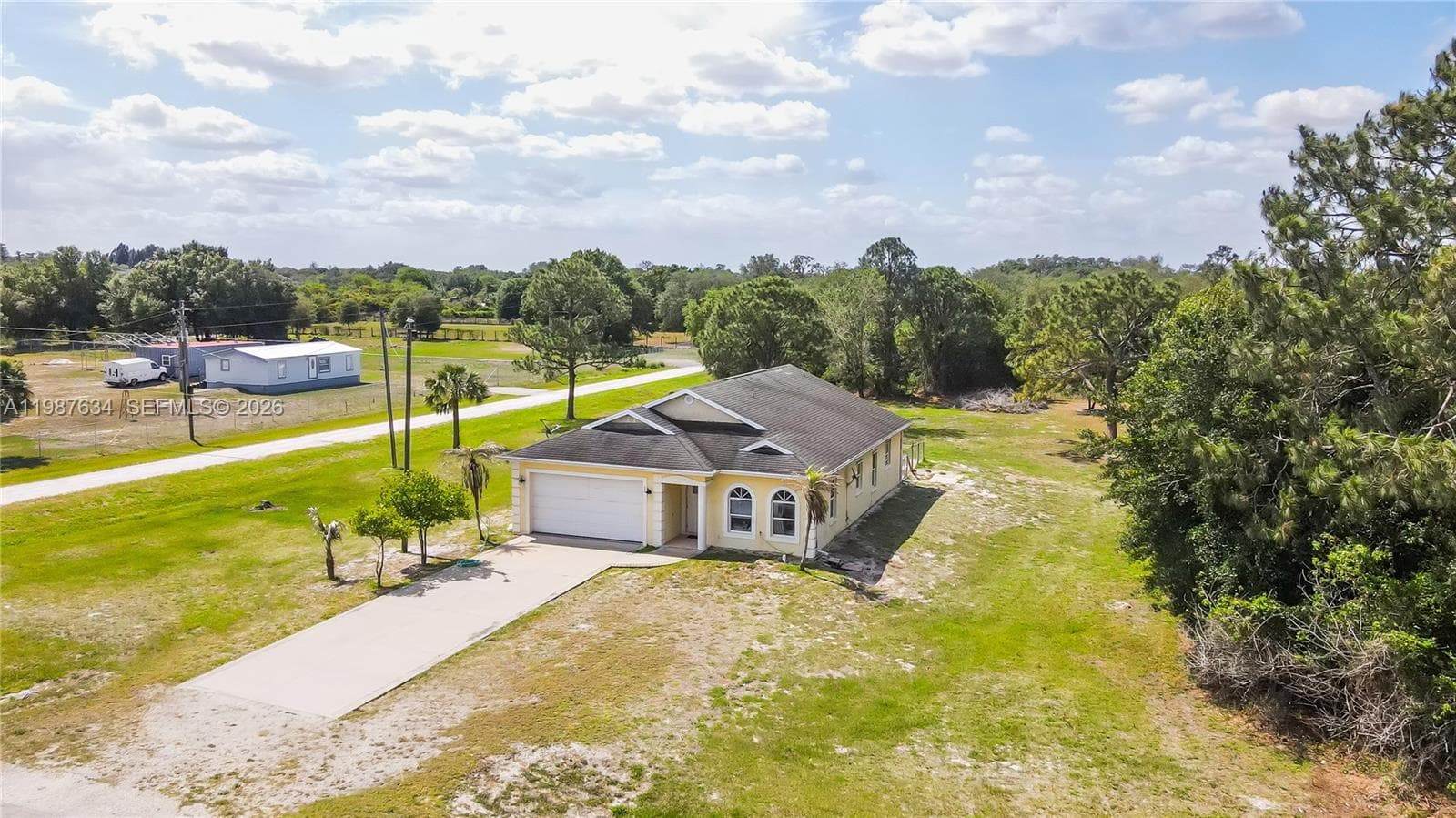 166 Pine Cone Ave, Clewiston, FL 33440 — zdjęcie 4