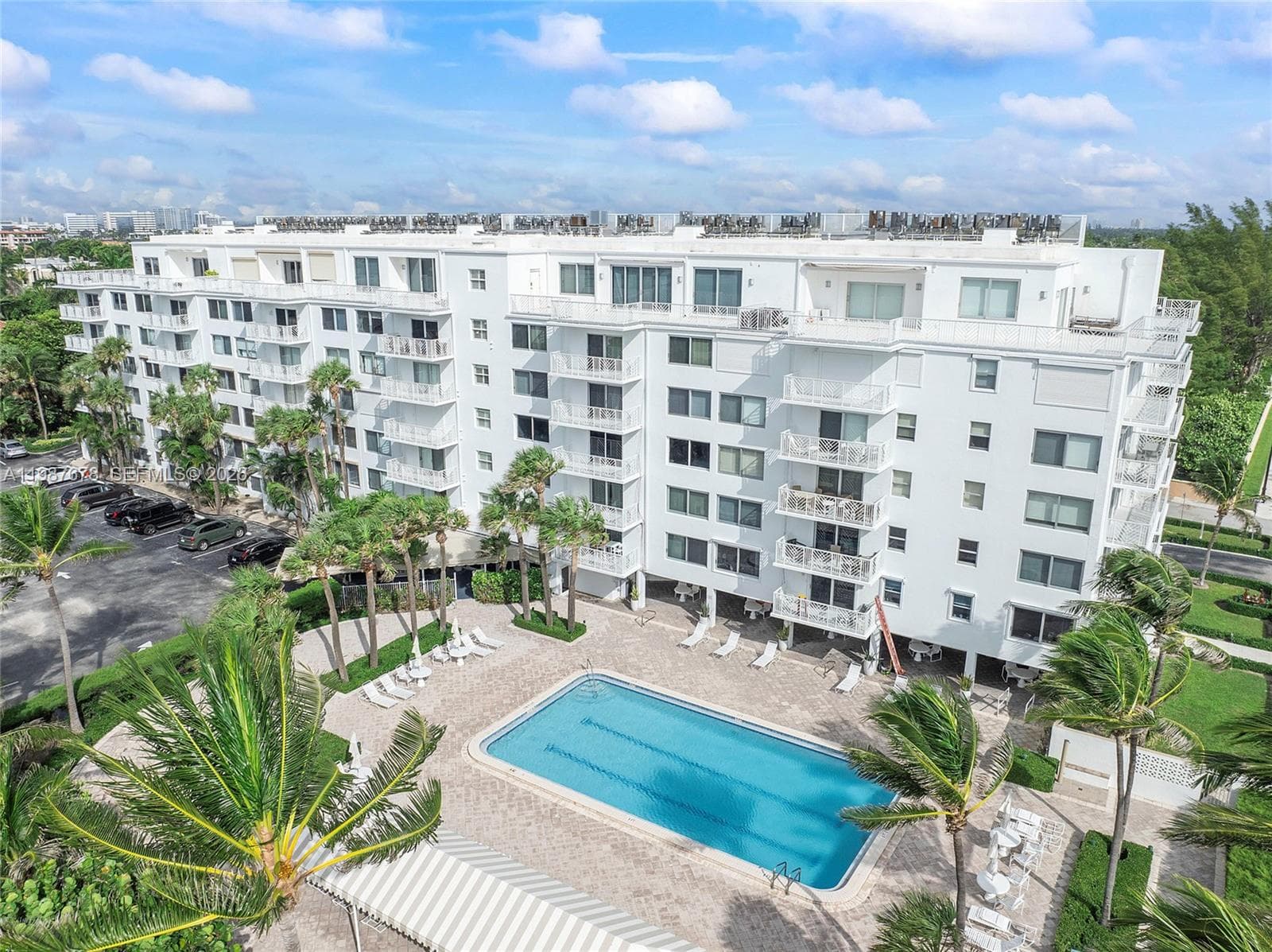 170 N Ocean Blvd # 304, Palm Beach, FL 33480