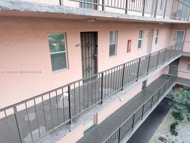 2841 Somerset Dr # 305, Lauderdale Lakes, FL 33311 — zdjęcie 2