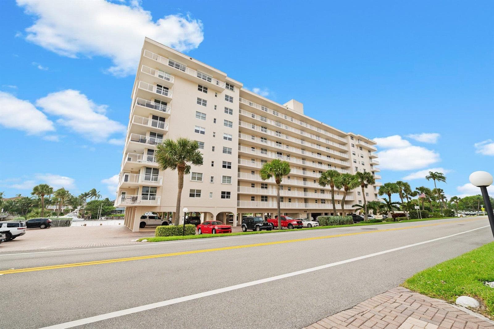 1050 Hillsboro Mile # Unit 203w, Hillsboro Beach, FL 33062 — zdjęcie 2