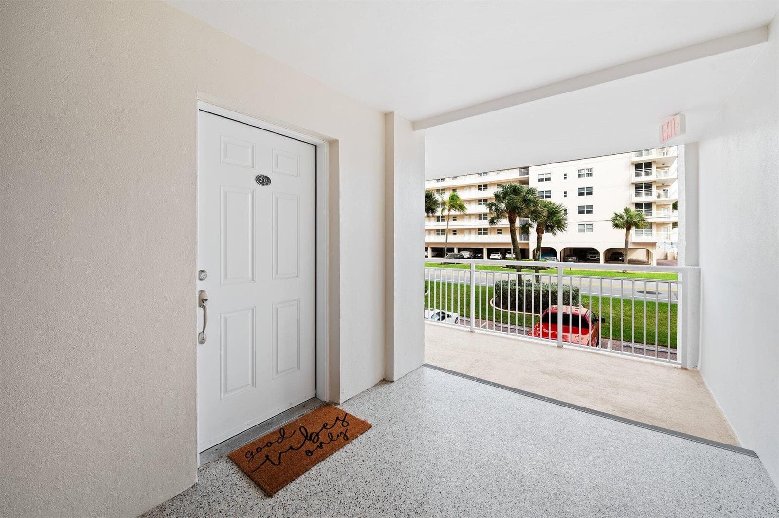 1050 Hillsboro Mile # Unit 203w, Hillsboro Beach, FL 33062 — zdjęcie 3