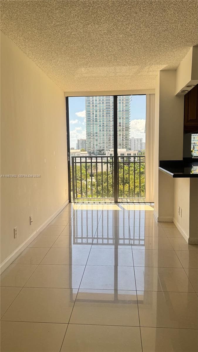 17021 N Bay Rd # 1015, Sunny Isles Beach, FL 33160 — zdjęcie 4