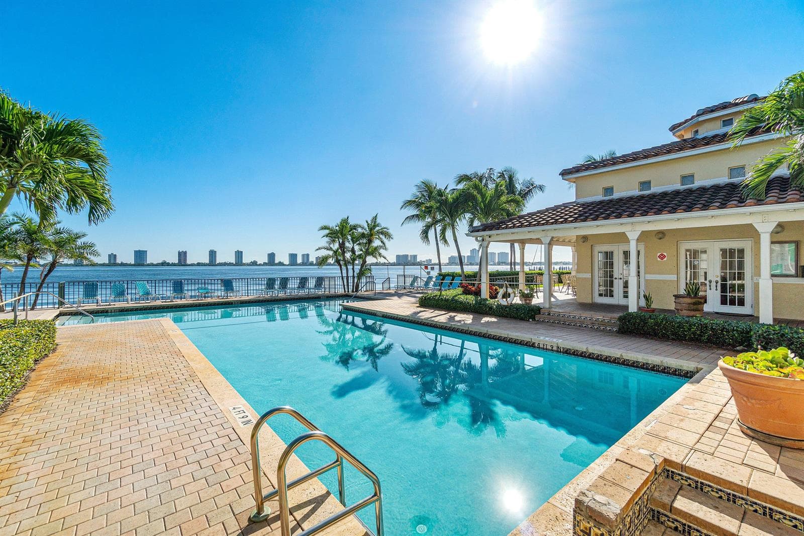 1140 Lake Shore Drive # 203, Lake Park, FL 33403