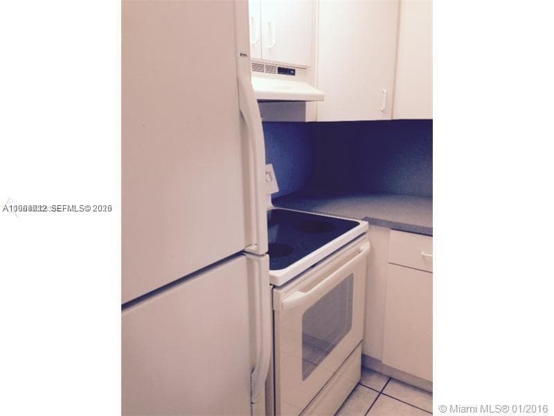 9688 Fontainebleau Blvd # 205, Miami, FL 33172 — zdjęcie 5