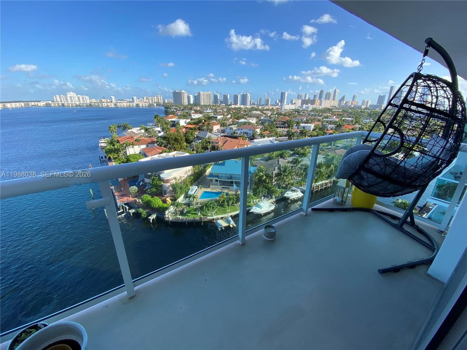 2841 NE 163rd St # 1007, North Miami Beach, FL 33160 — zdjęcie 2