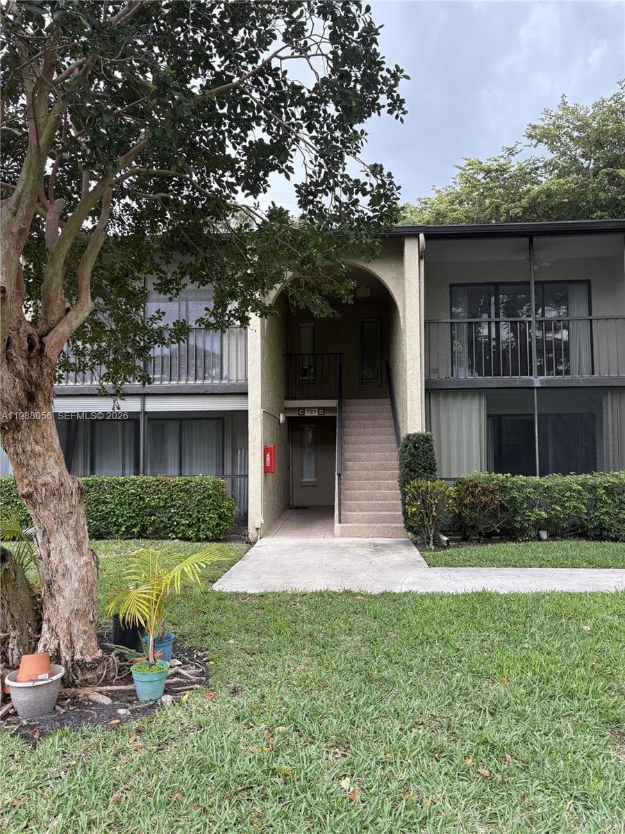 721 Sunny Pine Way # C2, Green Acres, FL 33415