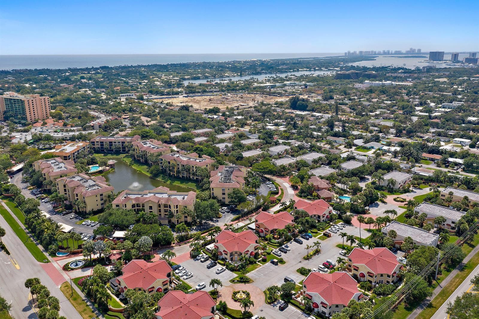 13 Uno Lago Drive, Juno Beach, FL 33408 — zdjęcie 2